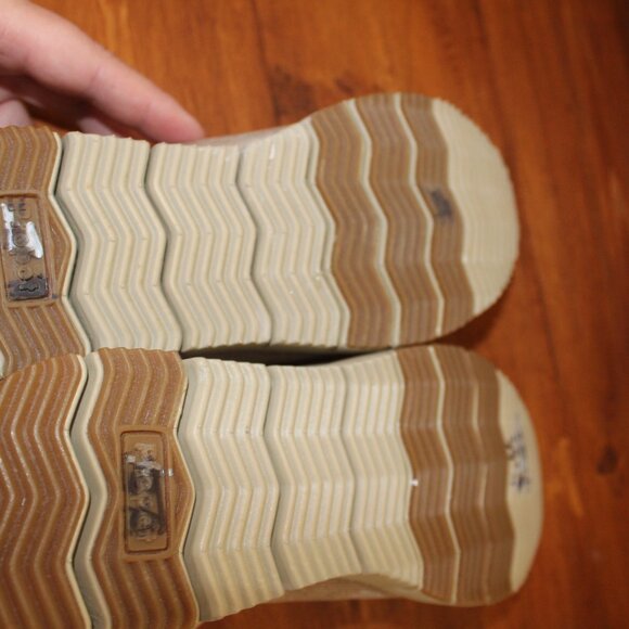 FALL SALE Propet Womens Travelwalker Zip Suede 6 1/2 M NWT's - Picture 7 of 12